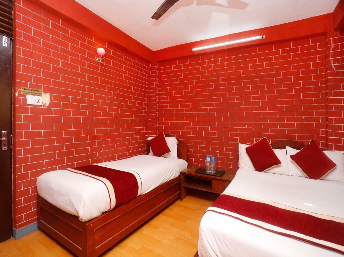 Spot On 497 Hotel Potala Thapathali ภายนอก รูปภาพ