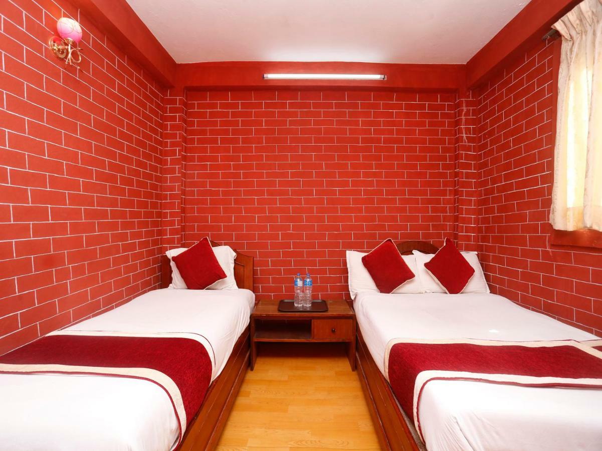 Spot On 497 Hotel Potala Thapathali ภายนอก รูปภาพ