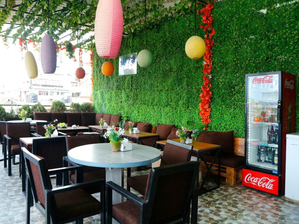 Spot On 497 Hotel Potala Thapathali ภายนอก รูปภาพ